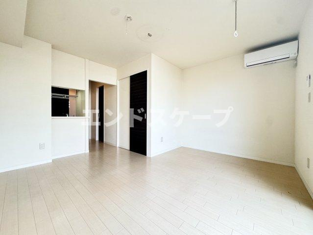 シャーメゾン深町の居間・リビング|高崎、前橋、伊勢崎エリアのお部屋探しはエンドスケープまで！お客様の理想お聞かせ下さい♪