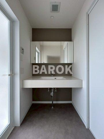 ディー・ウイングタワーの洗面所