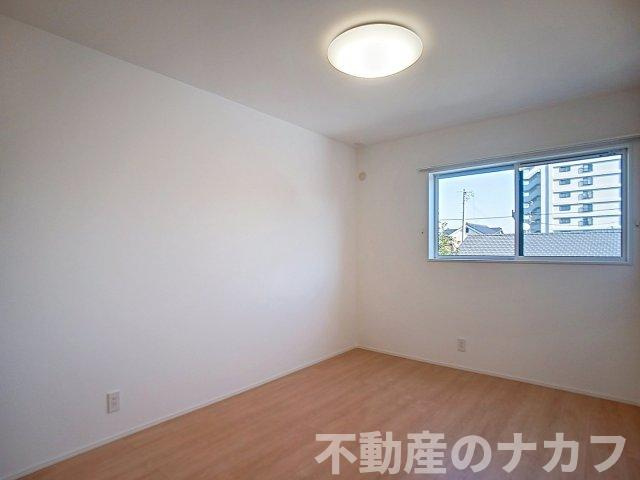 リンブルーム新町の洋室