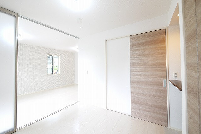 アリジェンスⅡの洋室|使い勝手のいい洋室です