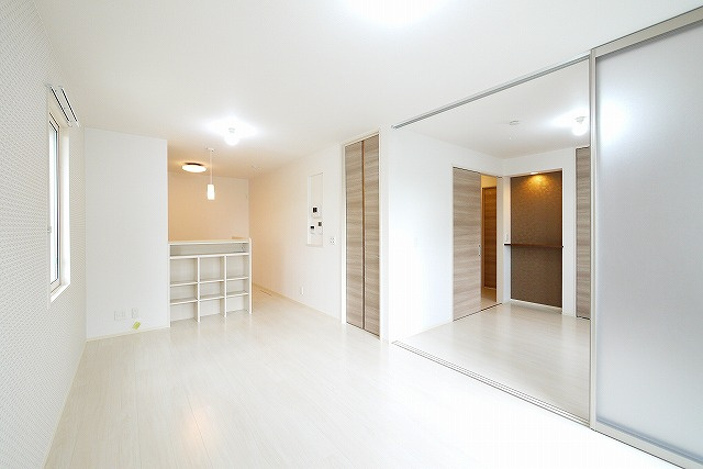 アリジェンスⅡの居間・リビング|使いやすいリビングです