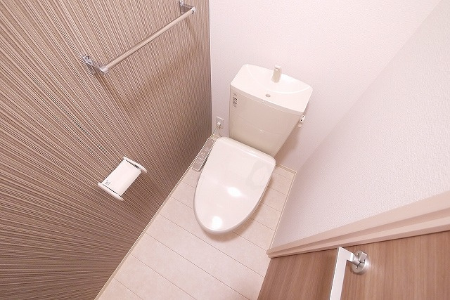 アリジェンスⅡのトイレ|落ち着いた色調のトイレです