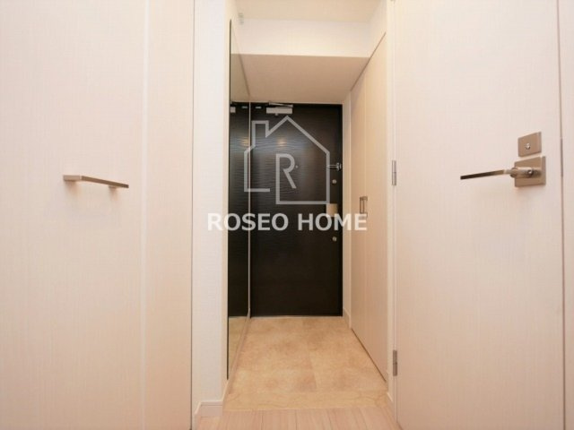 レオンコンフォート九条ガレリアの玄関|同マンション別部屋：参考写真