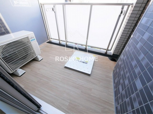 レオンコンフォート九条ガレリアのバルコニー|同マンション別部屋：参考写真