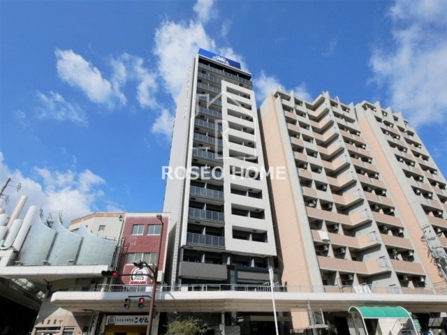 レオンコンフォート九条ガレリアの外観