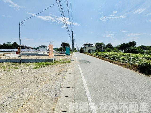 前橋市粕川町女渕第2　２号棟(全４棟)　クレイドルガーデン　新築建売分譲の前面道路含む現地写真|前面道路含む現地写真です