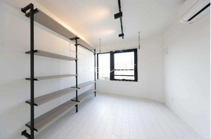 中野区若宮１丁目の賃貸マンションの居間・リビング