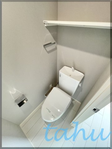 中野区若宮１丁目の賃貸マンションのトイレ