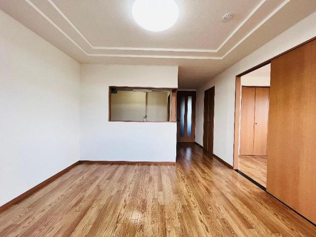 ターフヒルズの居間・リビング|リビング