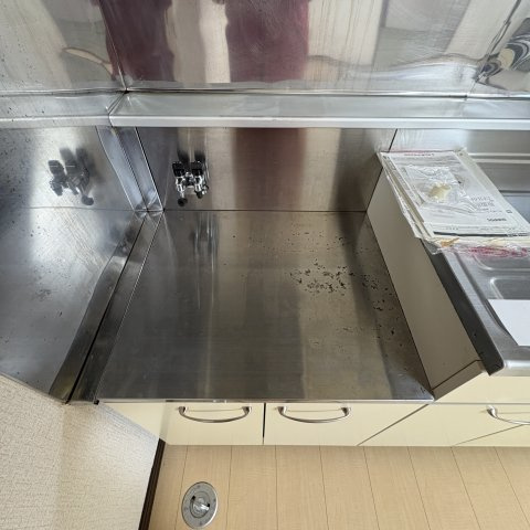 室蘭市宮の森町2丁目1-43戸建のキッチン