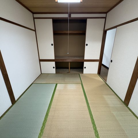 室蘭市宮の森町2丁目1-43戸建の和室