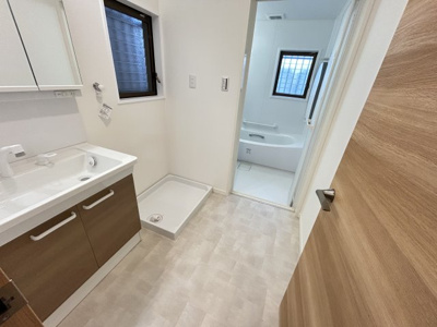 【脱衣所】 | 津門呉羽町中古戸建