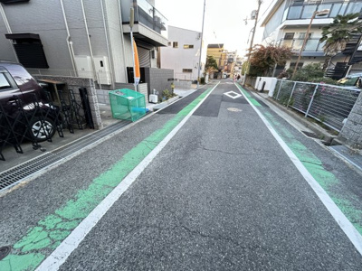 【前面道路含む現地写真】 | 津門呉羽町中古戸建