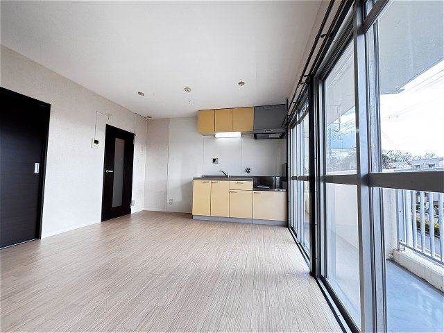 ロイヤルマンション１号棟のロビー