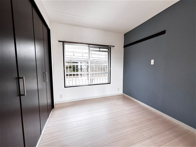 ロイヤルマンション１号棟の寝室