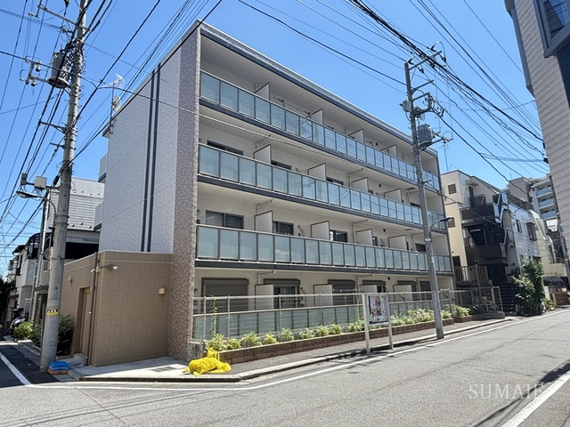 Ｌｅ　Ｆｅｎｏｕｉｌ