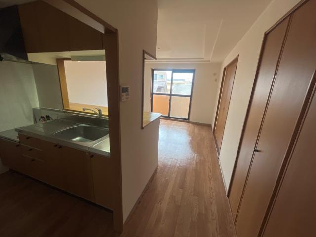 ひまわり　　　刈谷市近郊の賃貸はクラスホーム刈谷店の居間・リビング|リビング