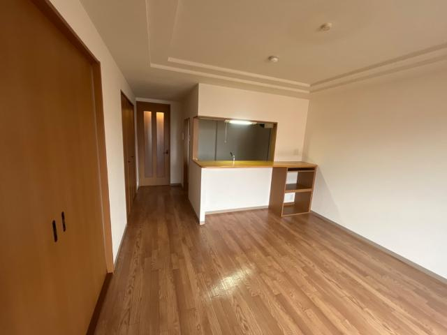 ひまわり　　　刈谷市近郊の賃貸はクラスホーム刈谷店の居間・リビング|リビング