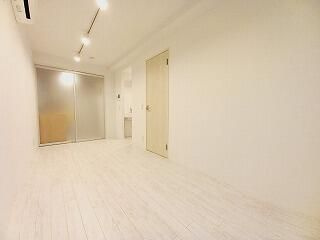 ｔｈｅ１０　　ＡＫＡＢＡＮＥ　ＷＥＳＴの居間・リビング