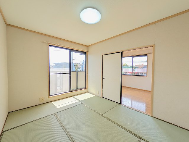 メゾンアージュの和室