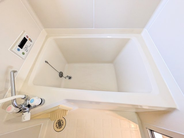 メゾンアージュの浴室