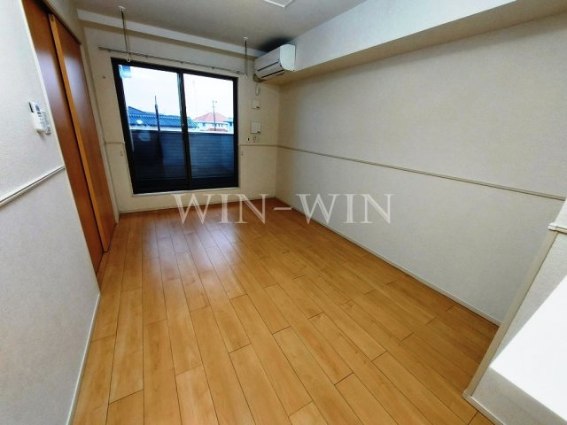 カルム・ソシア Aの居間・リビング