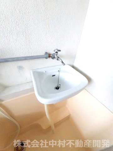 永田アパートの洗面所|※過去の室内写真のため現況と異なる場合があります