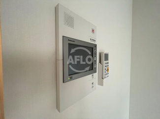 【セキュリティ】 | S-RESIDENCE堺筋本町Deux | S-RESIDENCE堺筋本町Deux　モニター付きインターホン