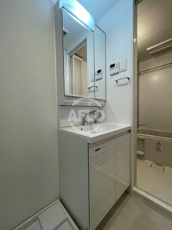 【洗面所】 | S-RESIDENCE堺筋本町Deux | S-RESIDENCE堺筋本町Deux　独立洗面台