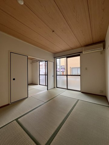 ハイツローレルの和室|来客時にも便利な和室付き