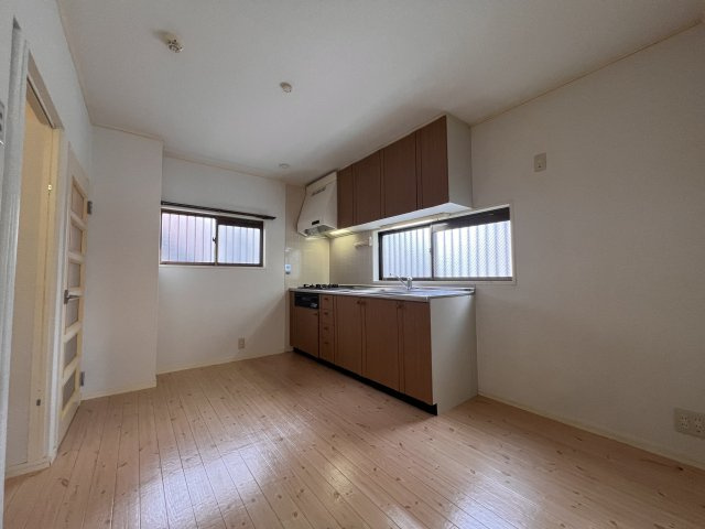 ハイツローレルの居間・リビング|ゆったり過ごせる居間です