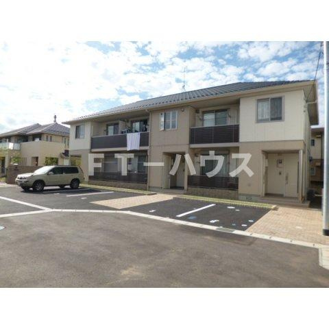 メゾン　エトワールの駐車場