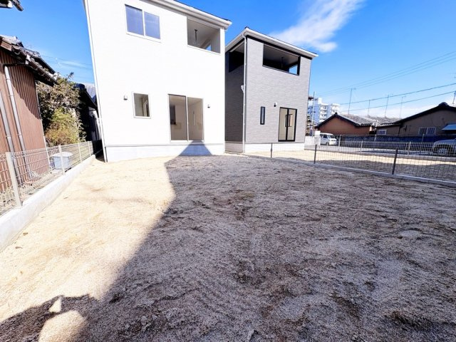 クレイドルガーデン和歌山市和歌浦中第1　1号棟の庭