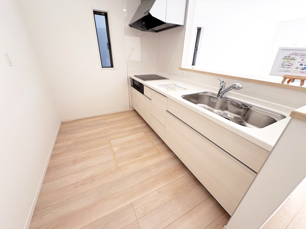 クレイドルガーデン和歌山市和歌浦中第1　1号棟のキッチン