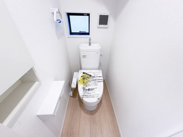 クレイドルガーデン和歌山市和歌浦中第1　1号棟のトイレ