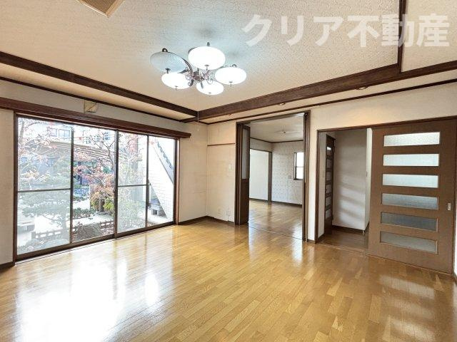 【居間・リビング】 | 高崎市倉賀野町　中古住宅