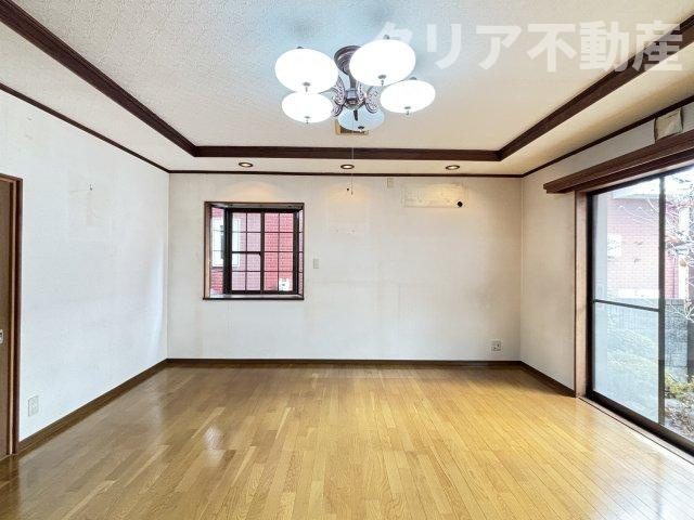 【居間・リビング】 | 高崎市倉賀野町　中古住宅