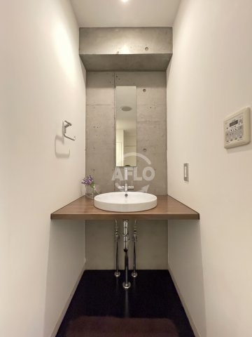 アーデンタワー南堀江の独立洗面台|アーデンタワー南堀江　独立洗面化粧台