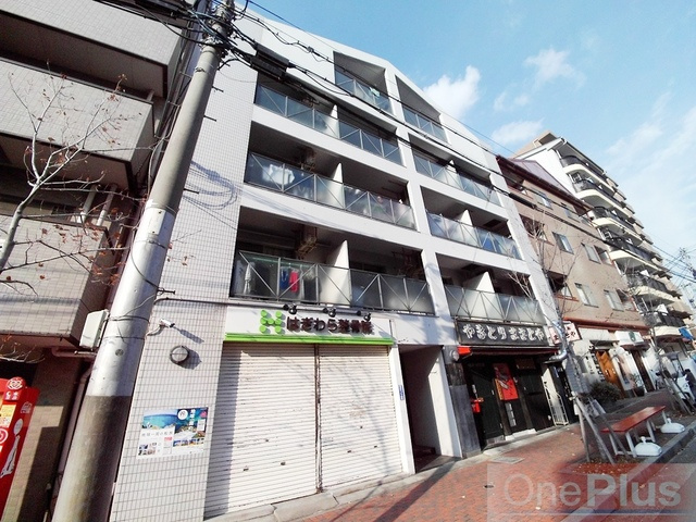 リゾーム灘の外観