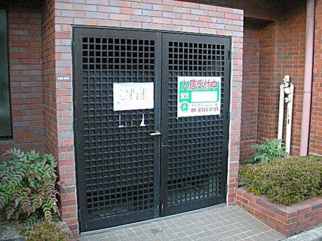 カーサ・ドゥ・テソロのエントランス|エントランスです