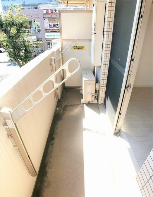 クリスタルコートのバルコニー|他部屋参考写真