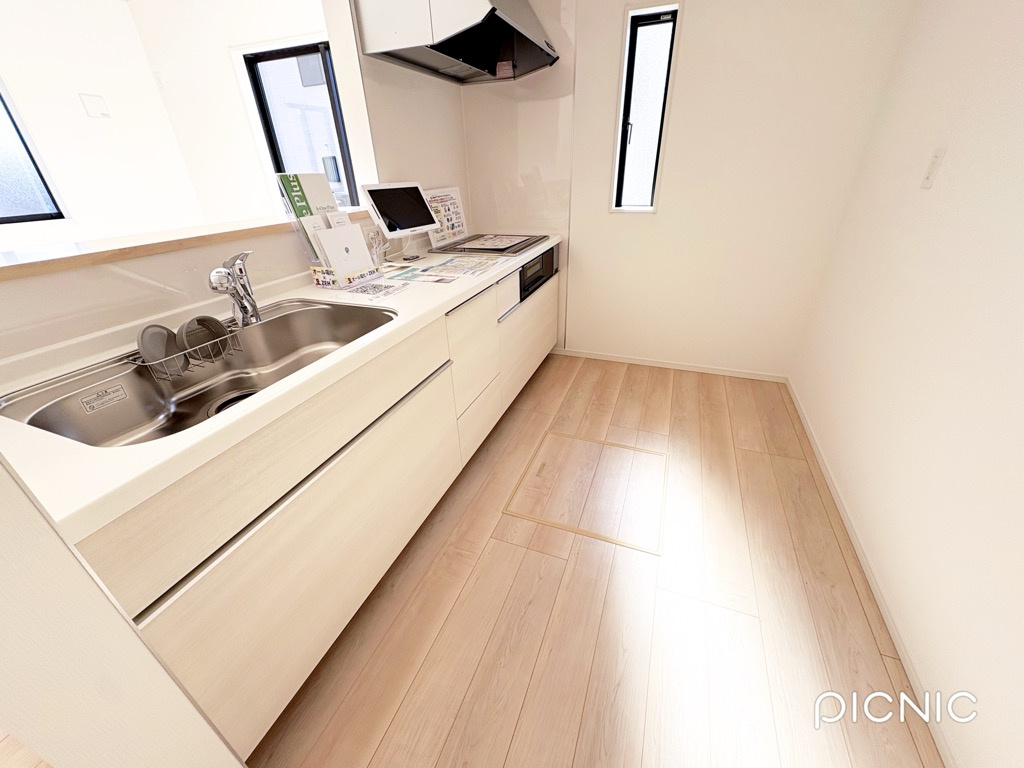 クレイドルガーデン和歌山市和歌浦中第1　２号棟　のキッチン