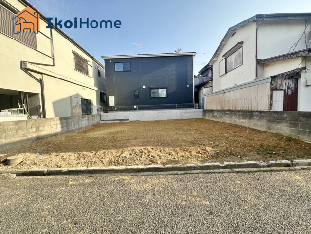 明石市魚住町清水　土地の外観|JR「土山」駅まで徒歩10分で便利！敷地約36坪の整形地です！建築条件はございません！
