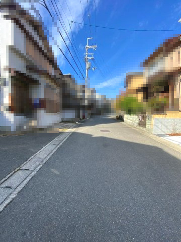 【価格改定】京都市西京区大枝沓掛町の前面道路含む現地写真|前道：南側公道幅員約5.97ｍ
