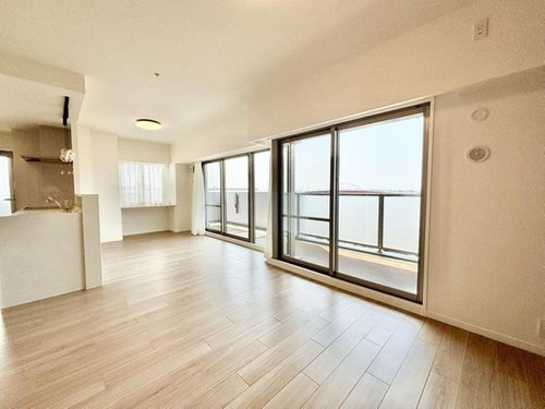 シーコートヤード西宮・香櫨園の居間・リビング