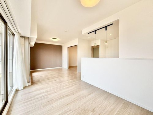 シーコートヤード西宮・香櫨園の居間・リビング