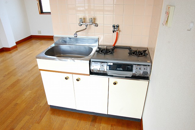 コーポ萩のキッチン|使いやすいキッチンです