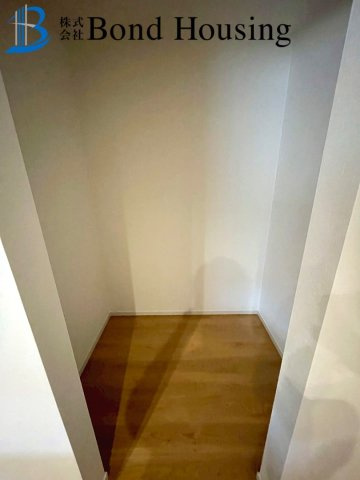 山陽「西新町駅」徒歩3分の好立地物件　西新町3丁目　限定1棟の玄関