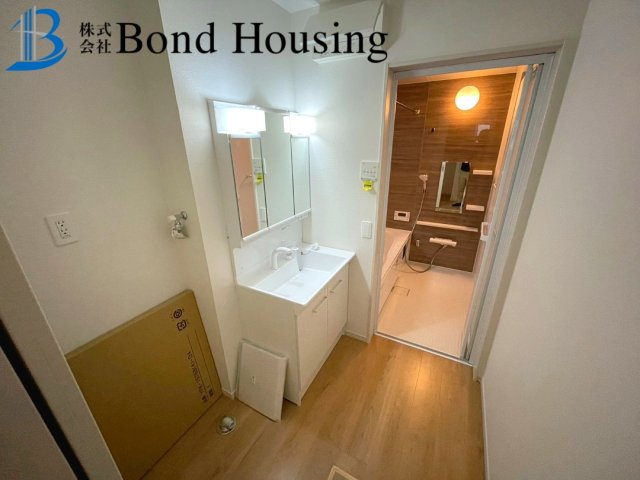 山陽「西新町駅」徒歩3分の好立地物件　西新町3丁目　限定1棟の独立洗面台