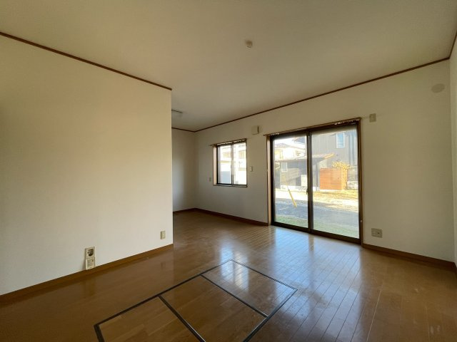 新明町平屋の居間・リビング